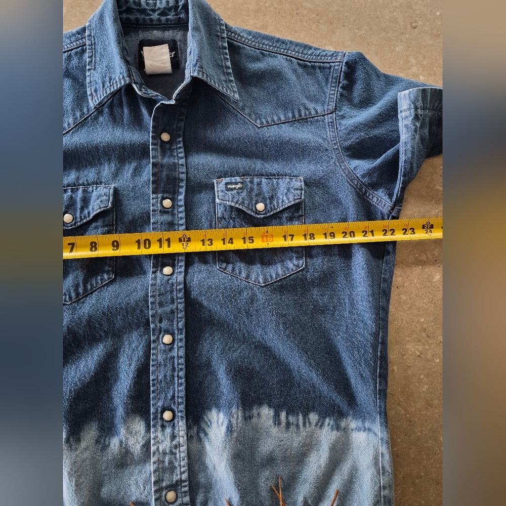 Wrangler Denim Pearl Snap Fringe Shirt Sz 16 Blue Watercolor Tie Dye Cowgirl - Picture 11 of 13